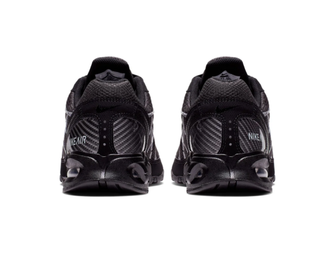 Nike Air Max Black and Silver Low-Top Sneakers