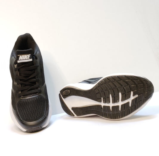 Black and White Sport Shoes For Men