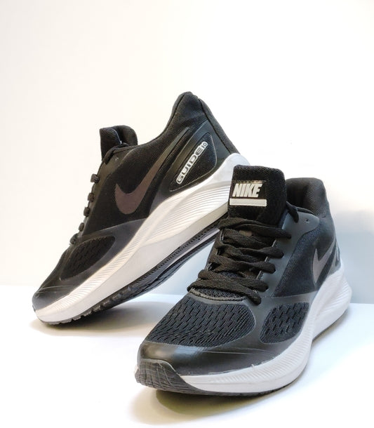 Black and White Sport Shoes For Men