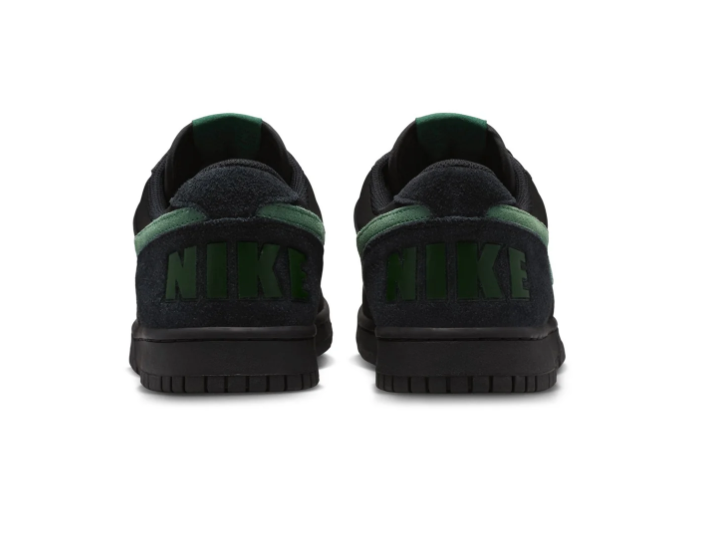 Nike Black and Green Low-Top Sneakers