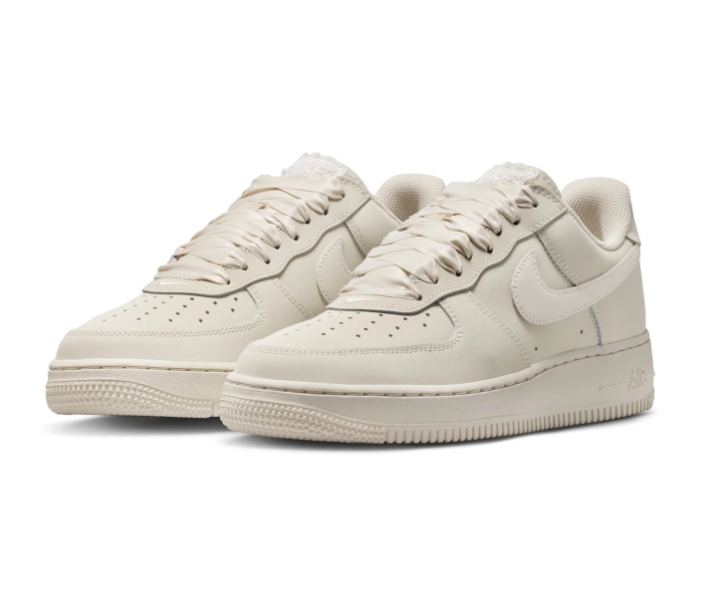 Nike Air Force 1 Cream Low-Top Sneakers with Ribbon Laces